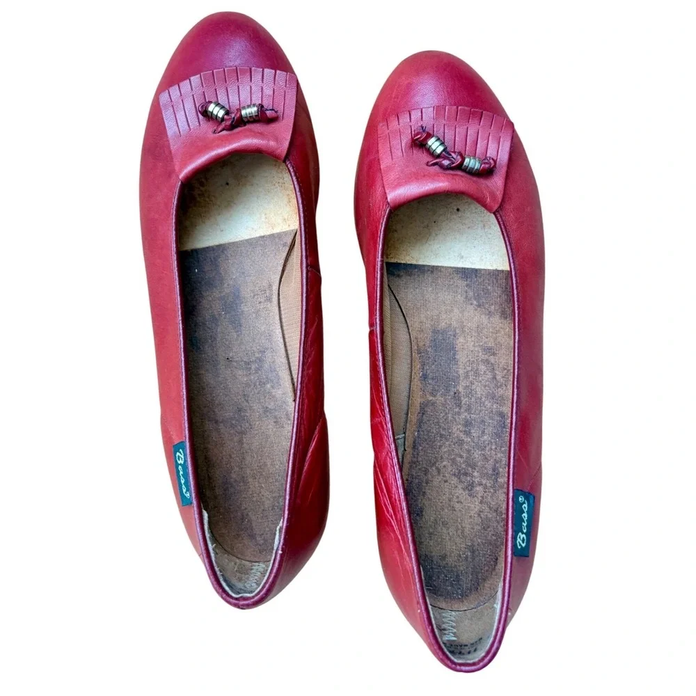 Vintage G.H. Bass Red Leather Tassel Loafer Flats Women Shoes Size 8 Peppy Retro